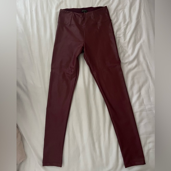 Small Faux Leather Pants Red - Picture 1 of 6